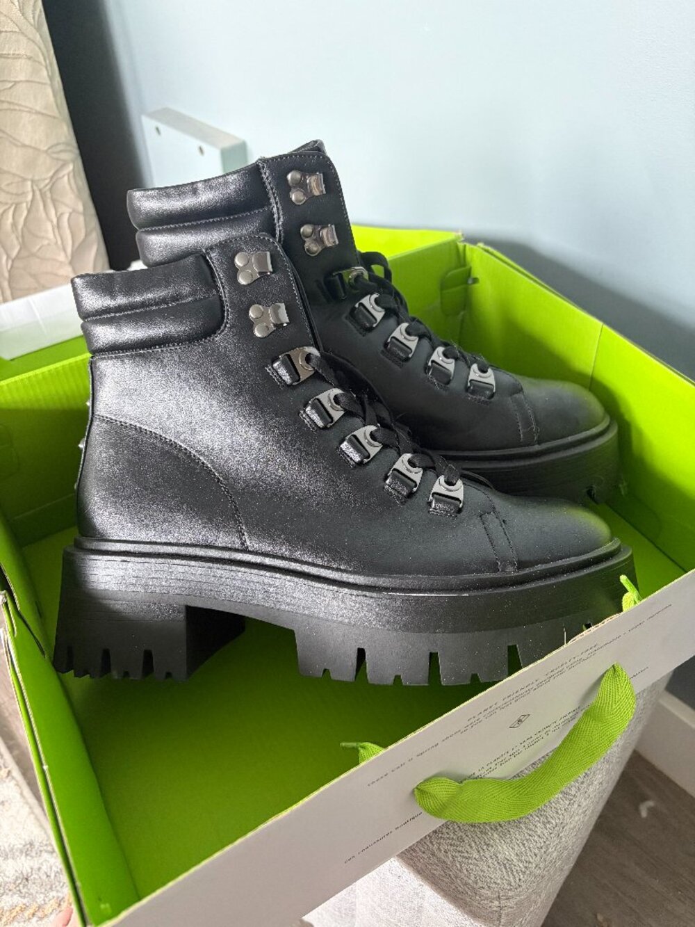 BNIB Call it Spring Avriil Women's Size 10 Ankle Boots